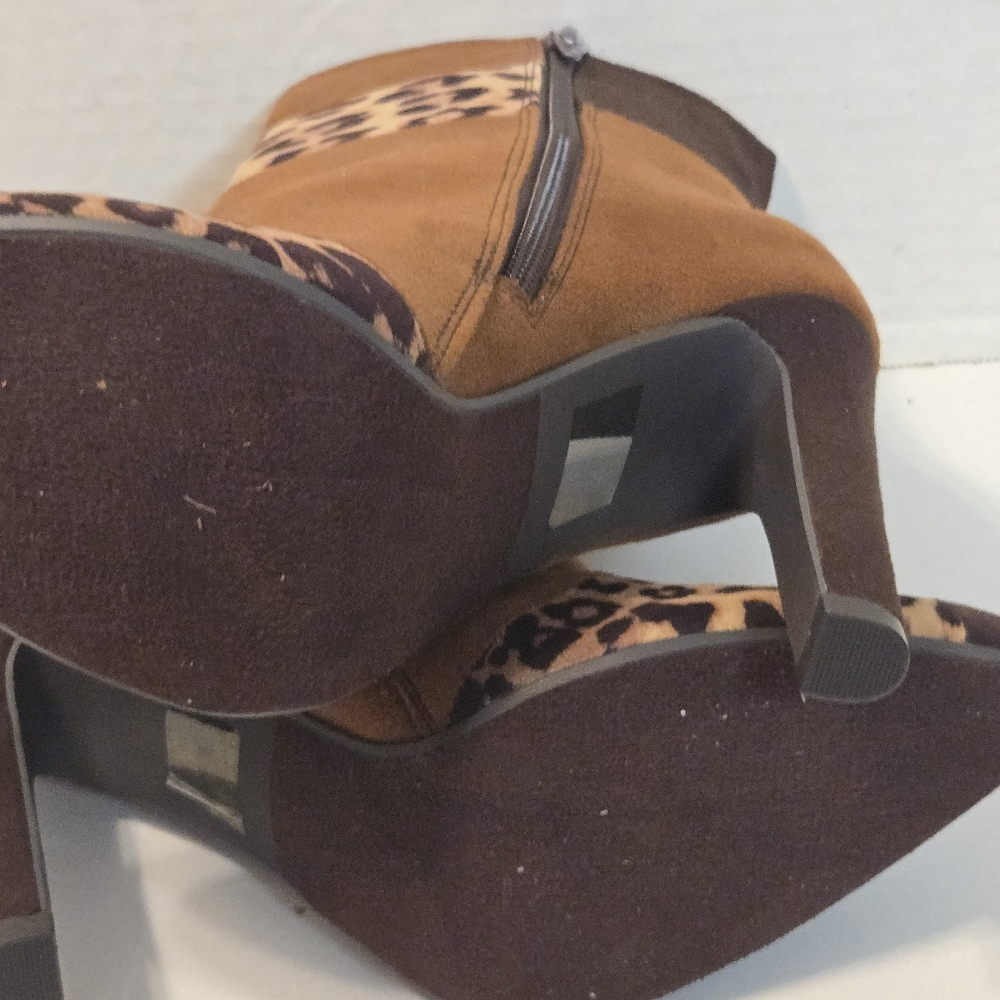 Y-Not Ankle Boots - Picture 12 of 14